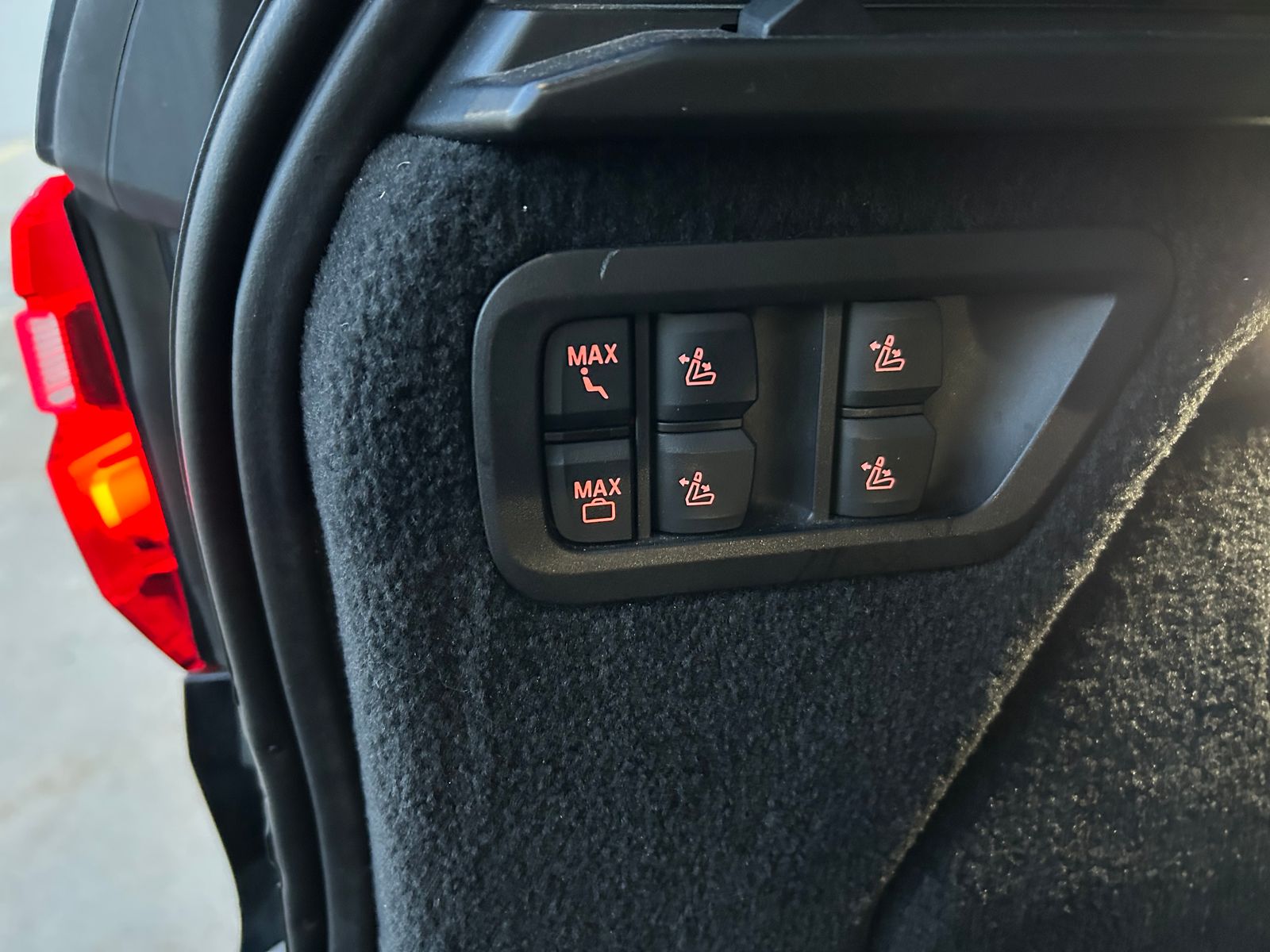 2020 BMW X7 xDrive40i AWD