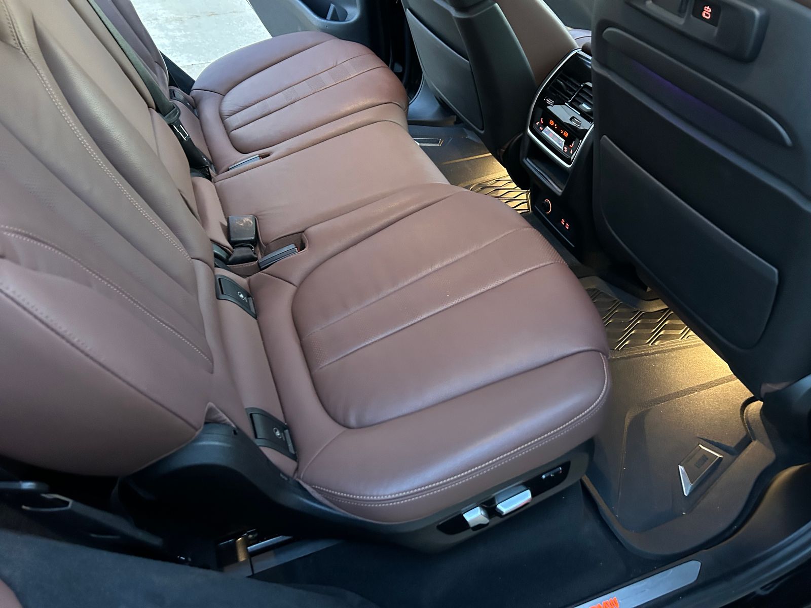 2020 BMW X7 xDrive40i AWD