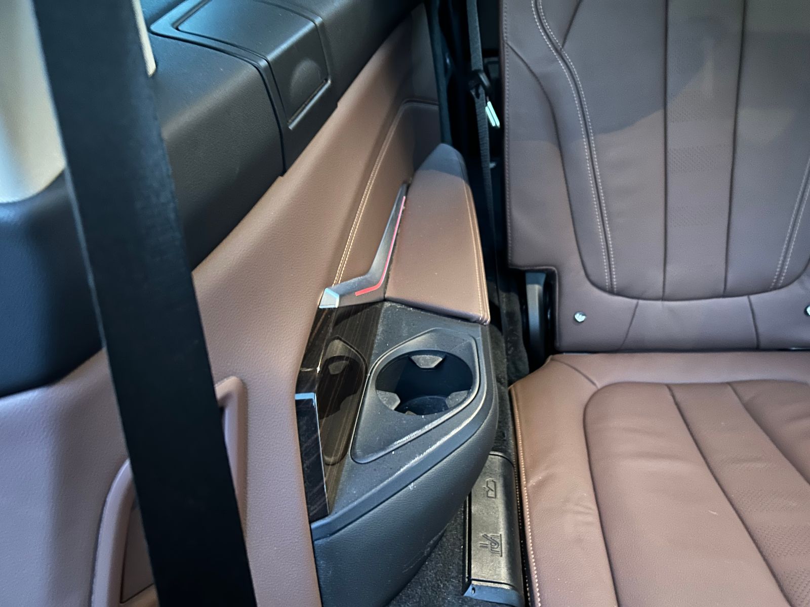 2020 BMW X7 xDrive40i AWD