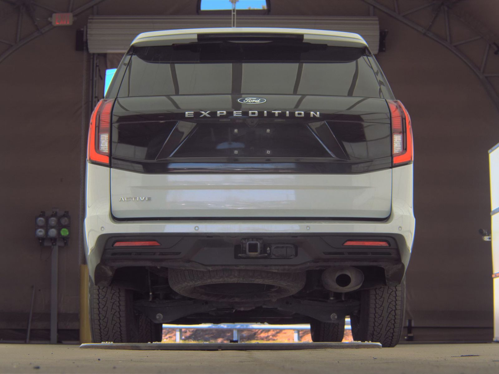 FORD EXPEDITION - 8