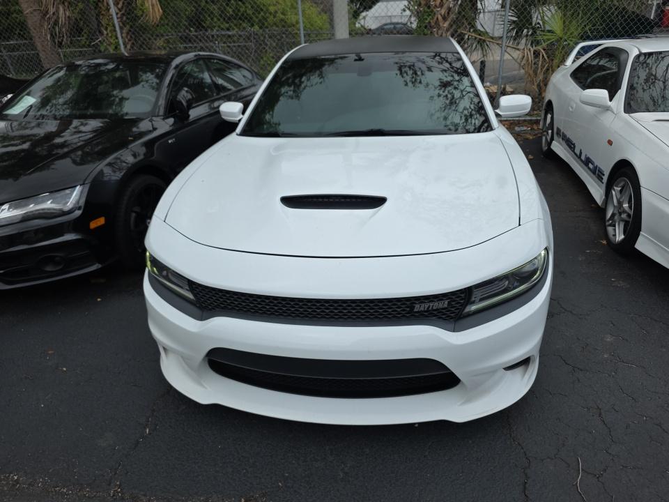 DODGE DAYTONA392 - 3