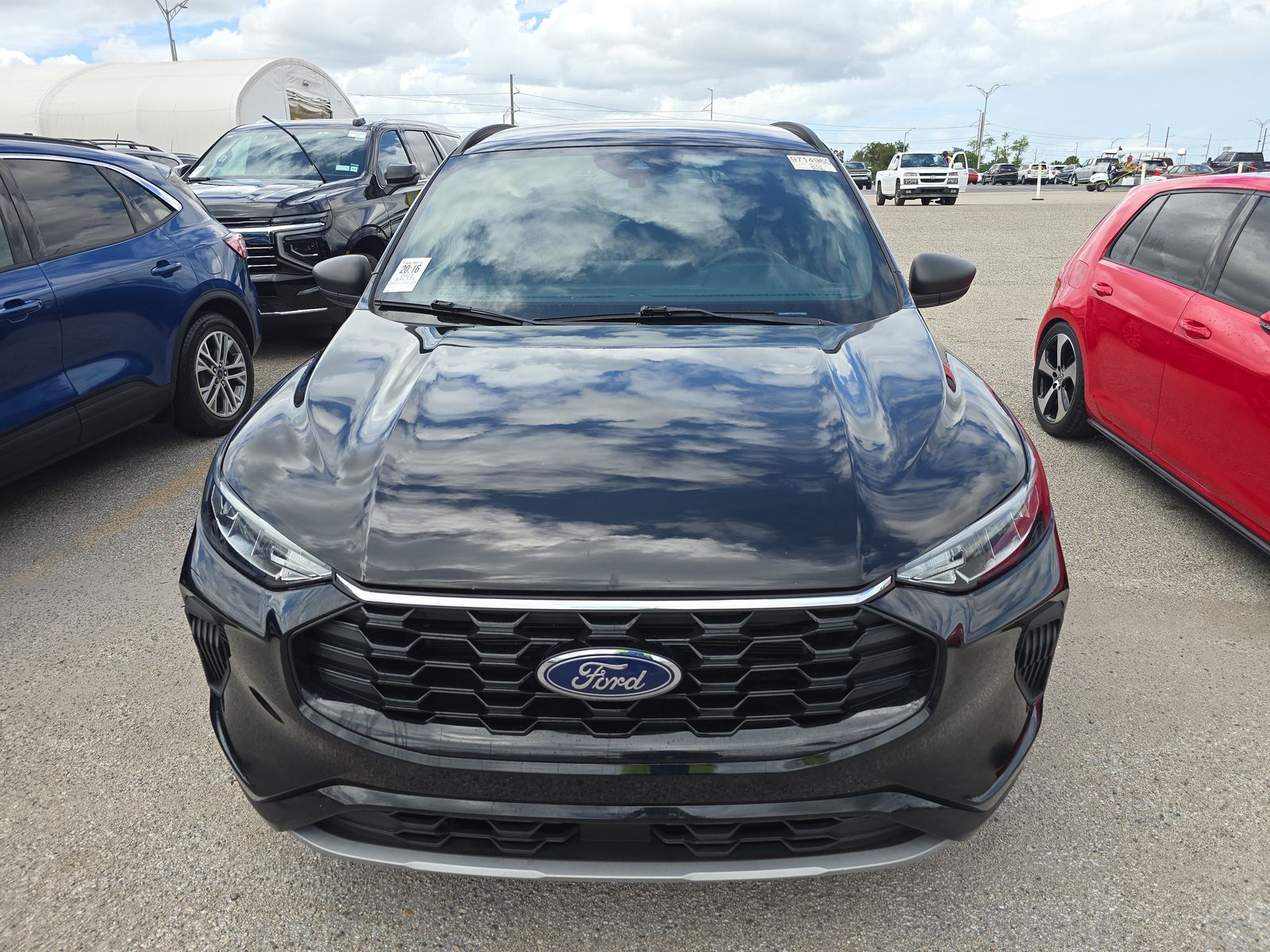 2023 Ford Escape ST-Line FWD