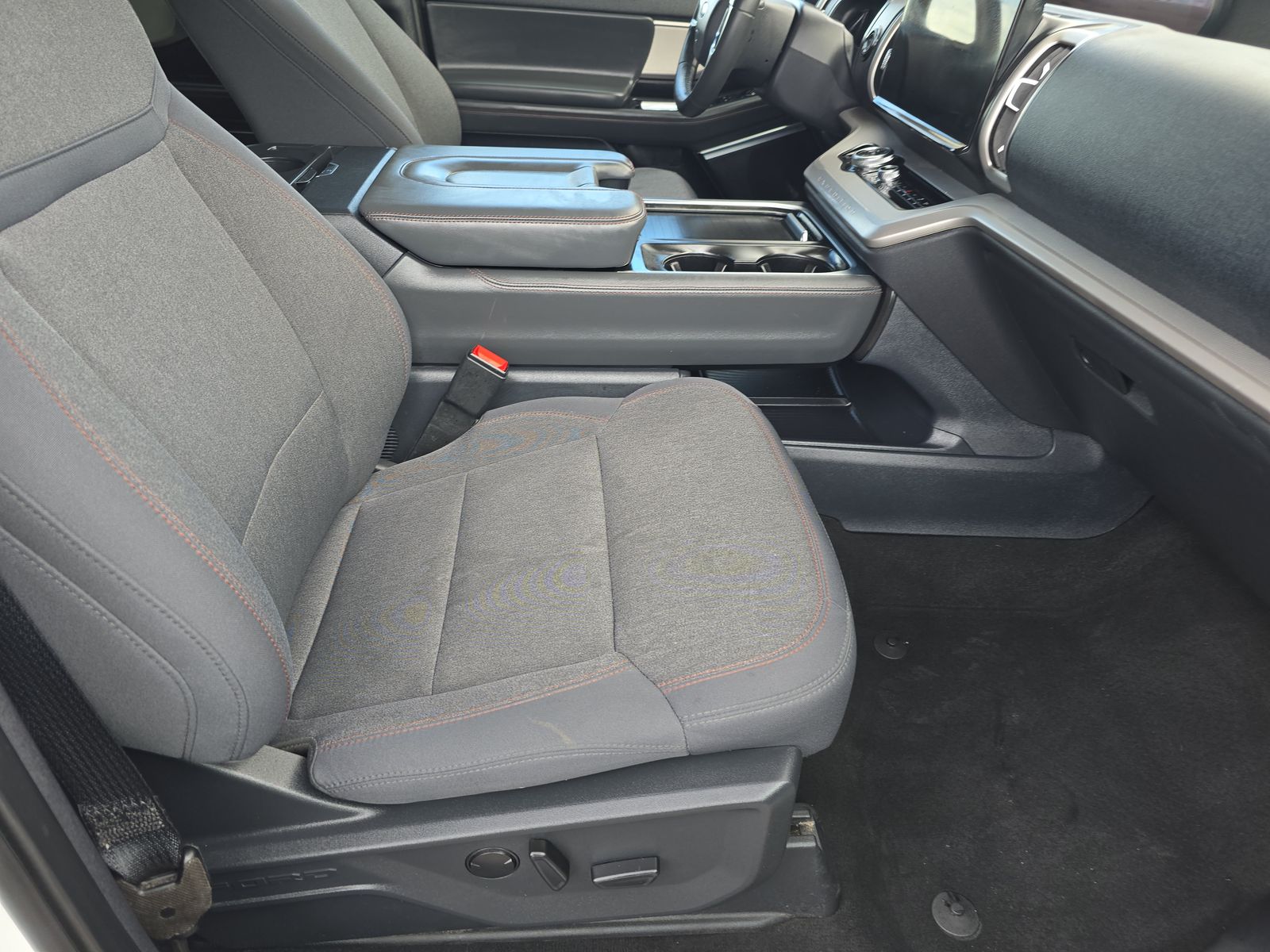 FORD EXPEDITION - 9