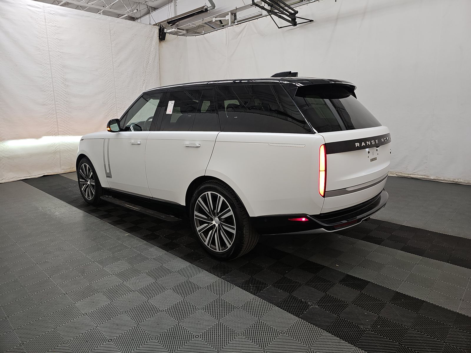2023 Land Rover Range Rover Autobiography AWD