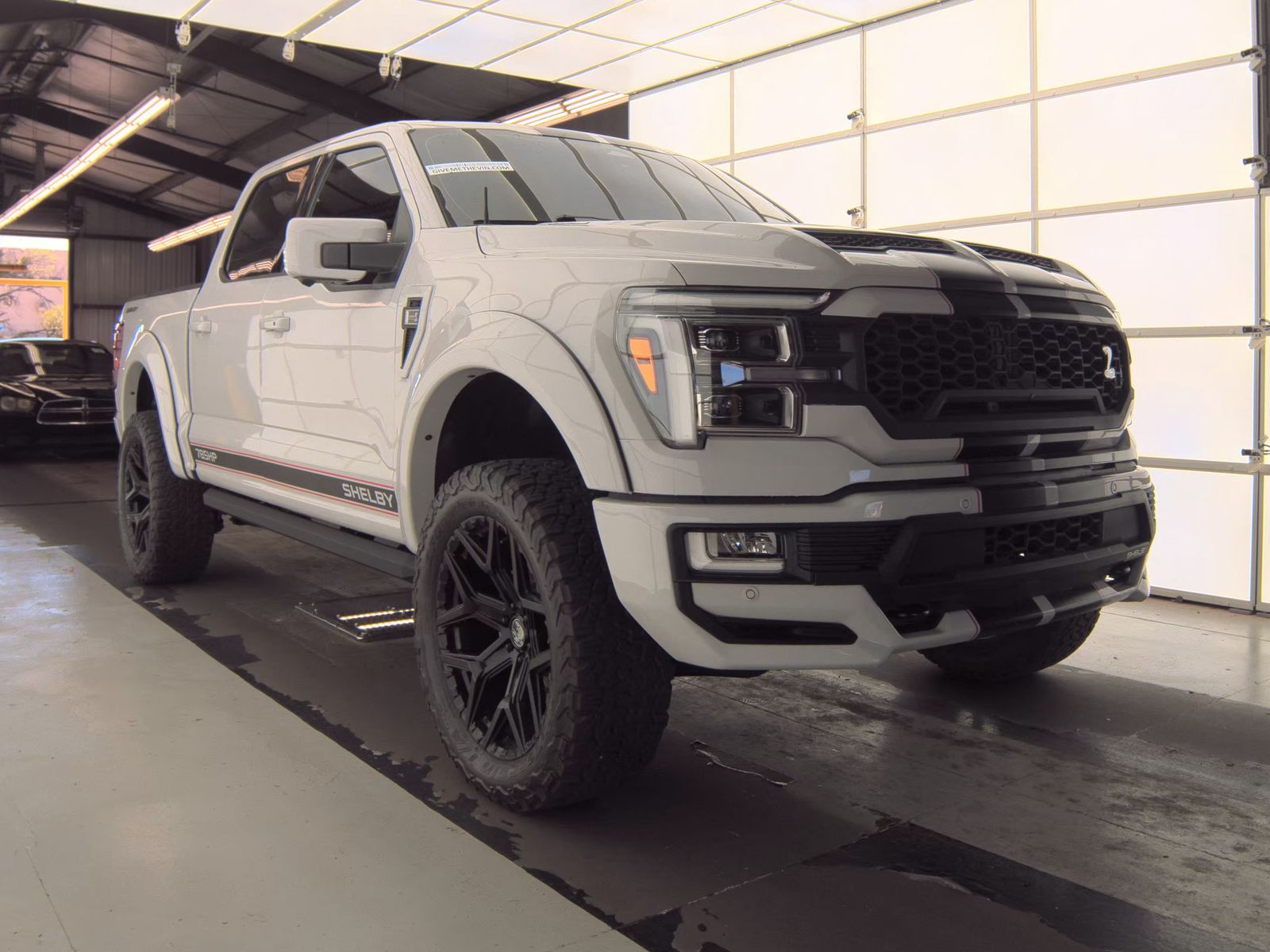 2024 Ford F-150 Lariat AWD