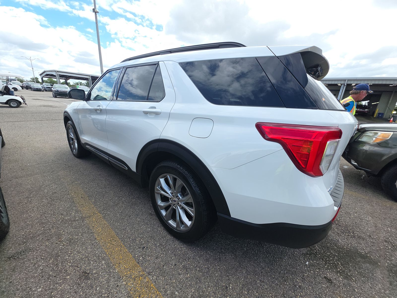 2023 Ford Explorer XLT FWD