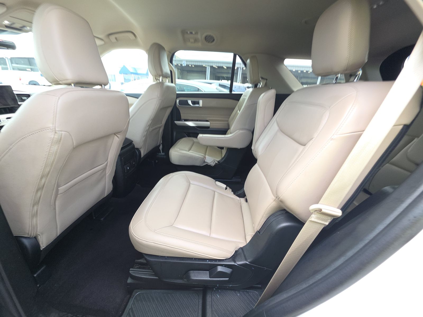 2023 Ford Explorer XLT FWD