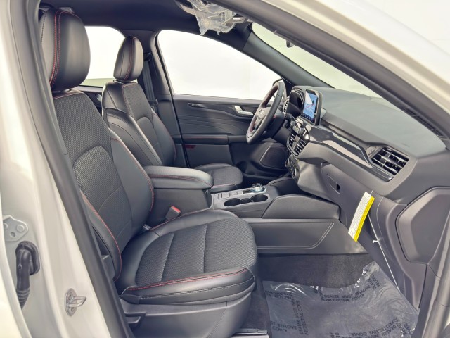 2024 Ford Escape Hybrid ST-Line Select AWD