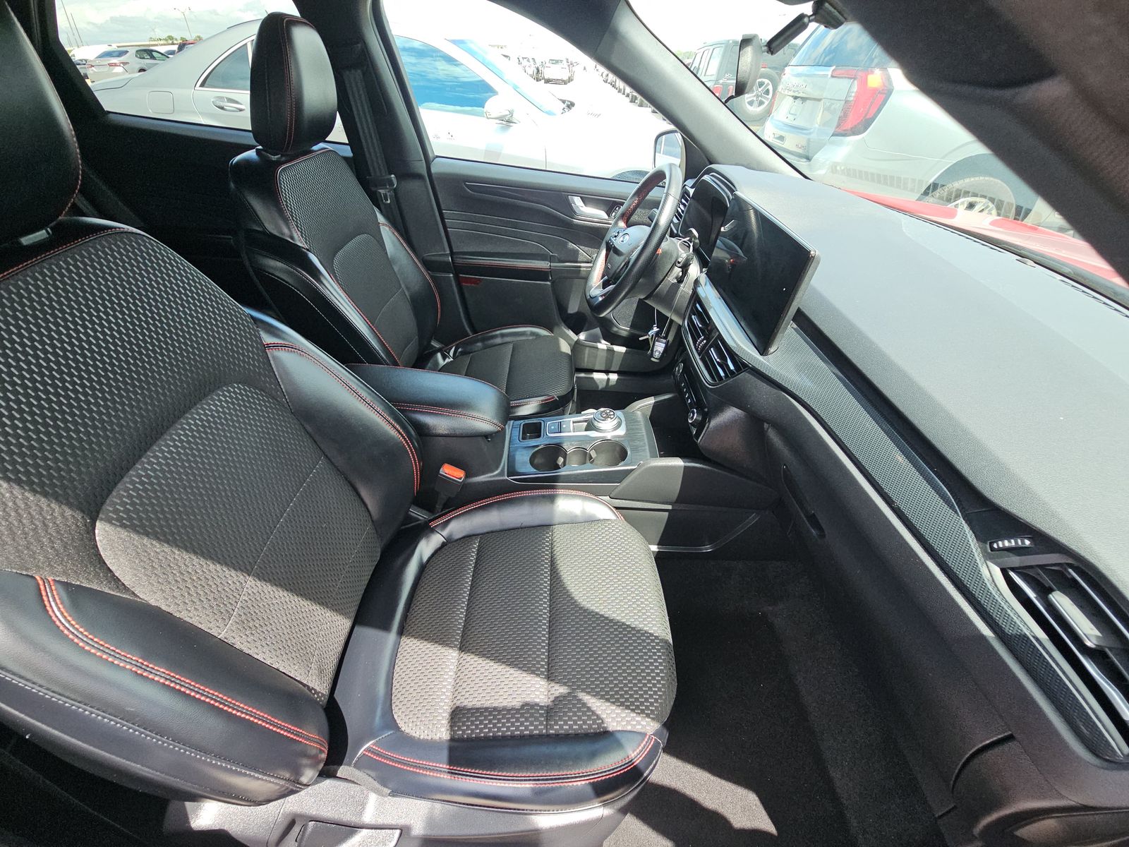 2024 Ford Escape ST-Line FWD