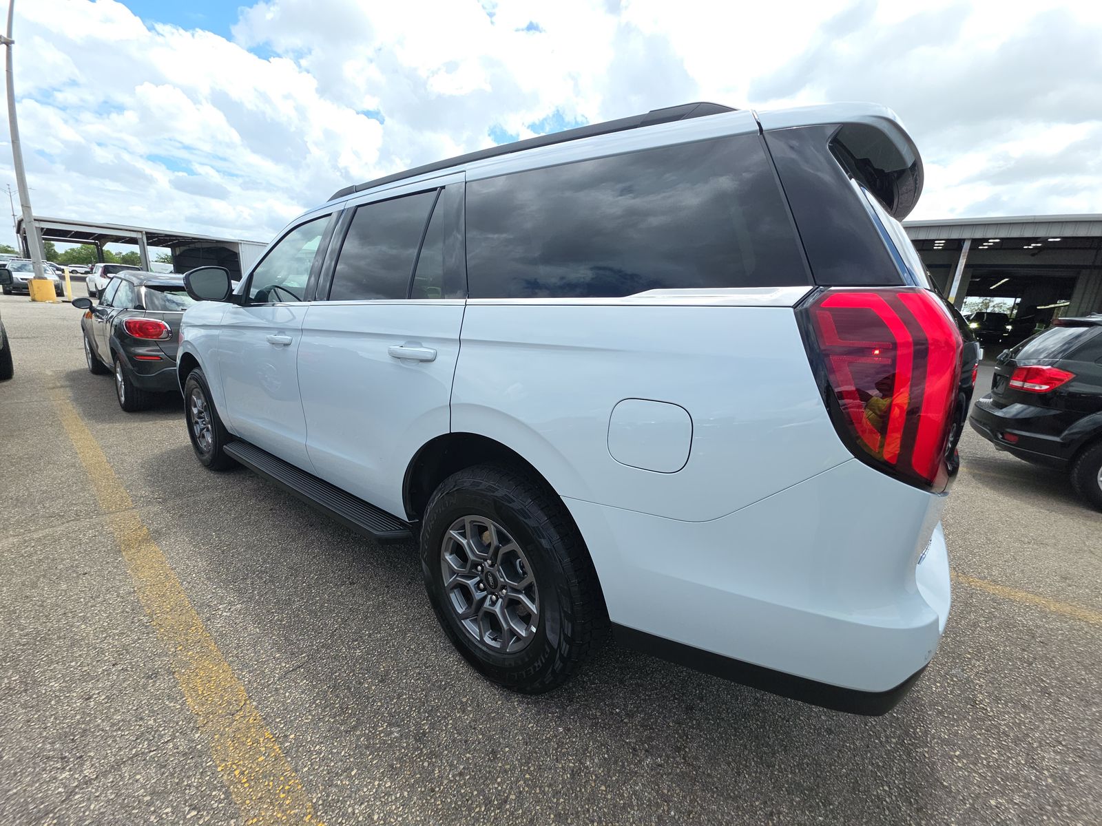 FORD EXPEDITION - 7