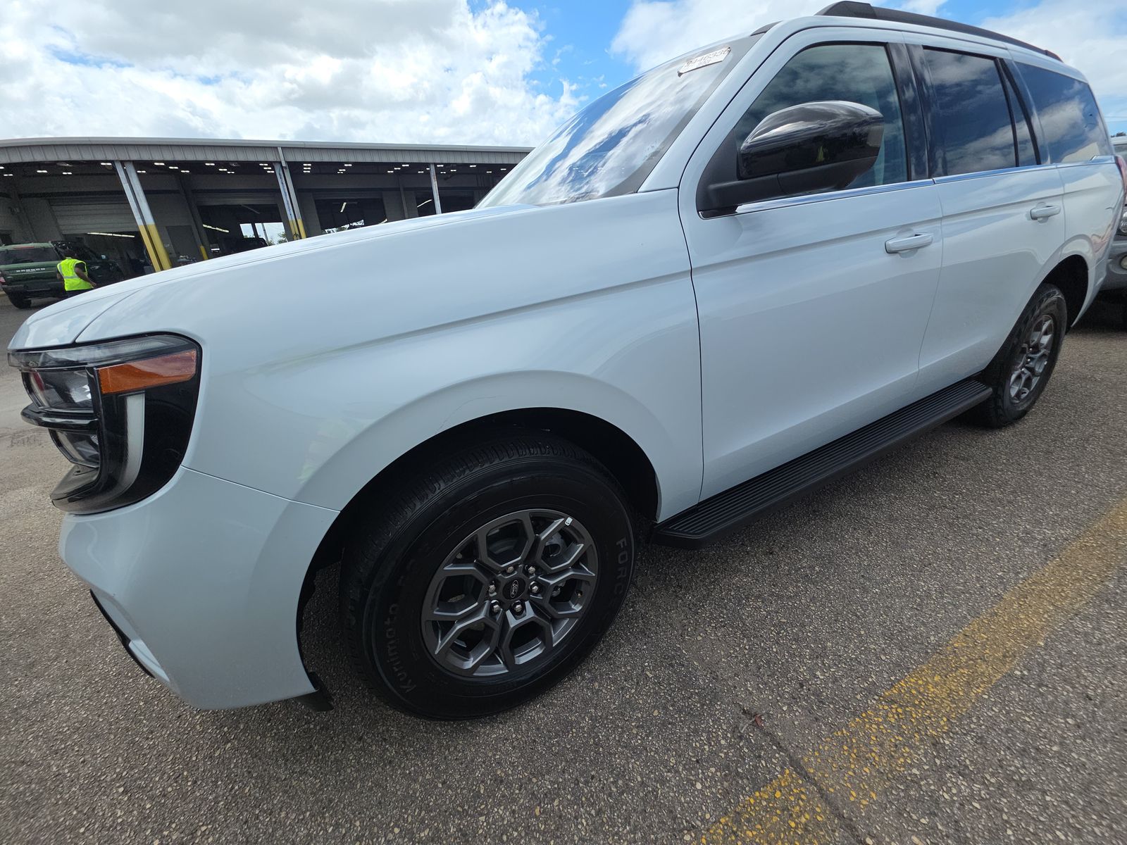 FORD EXPEDITION - 1