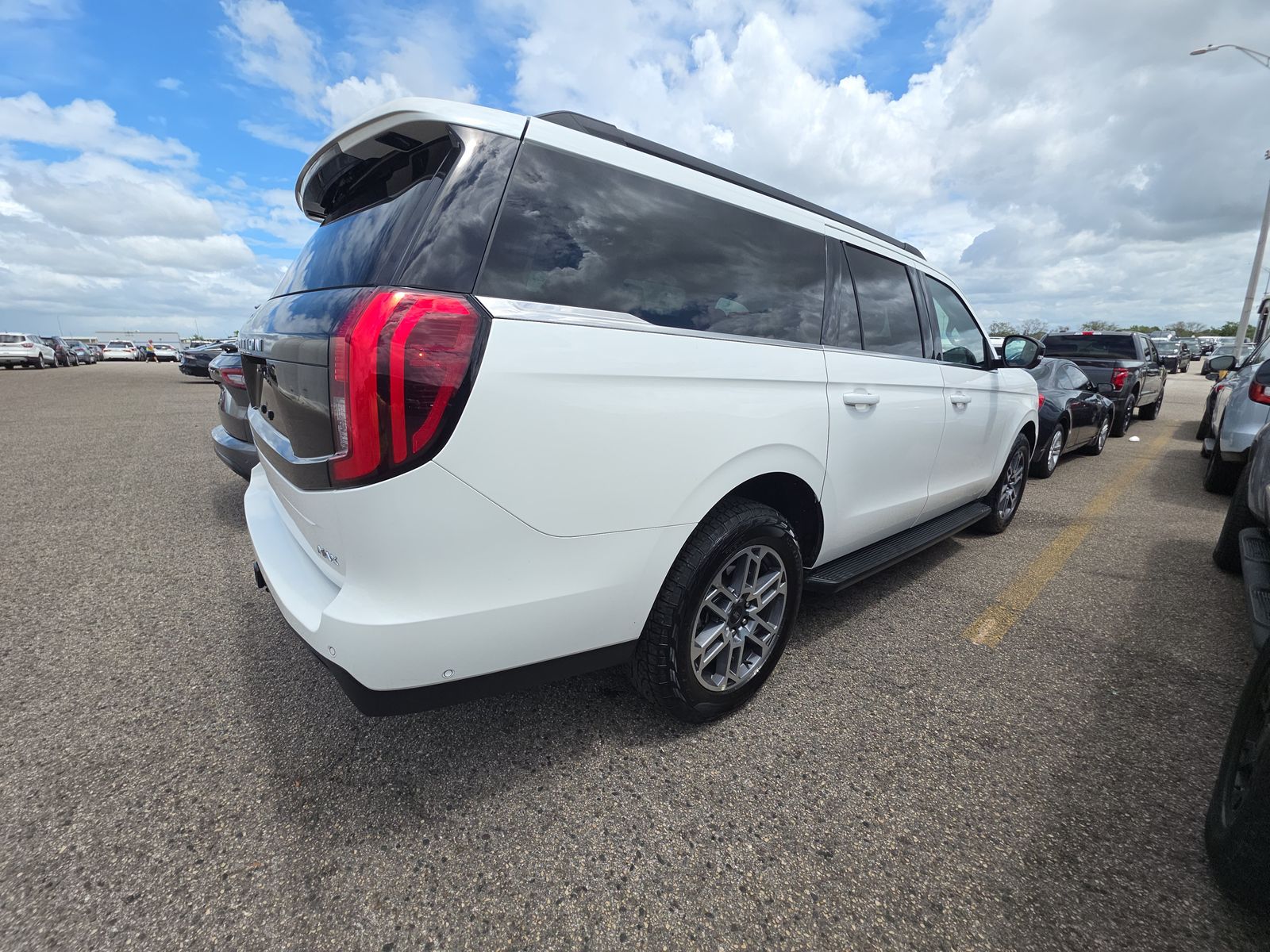 FORD EXPEDITION MAX - 5
