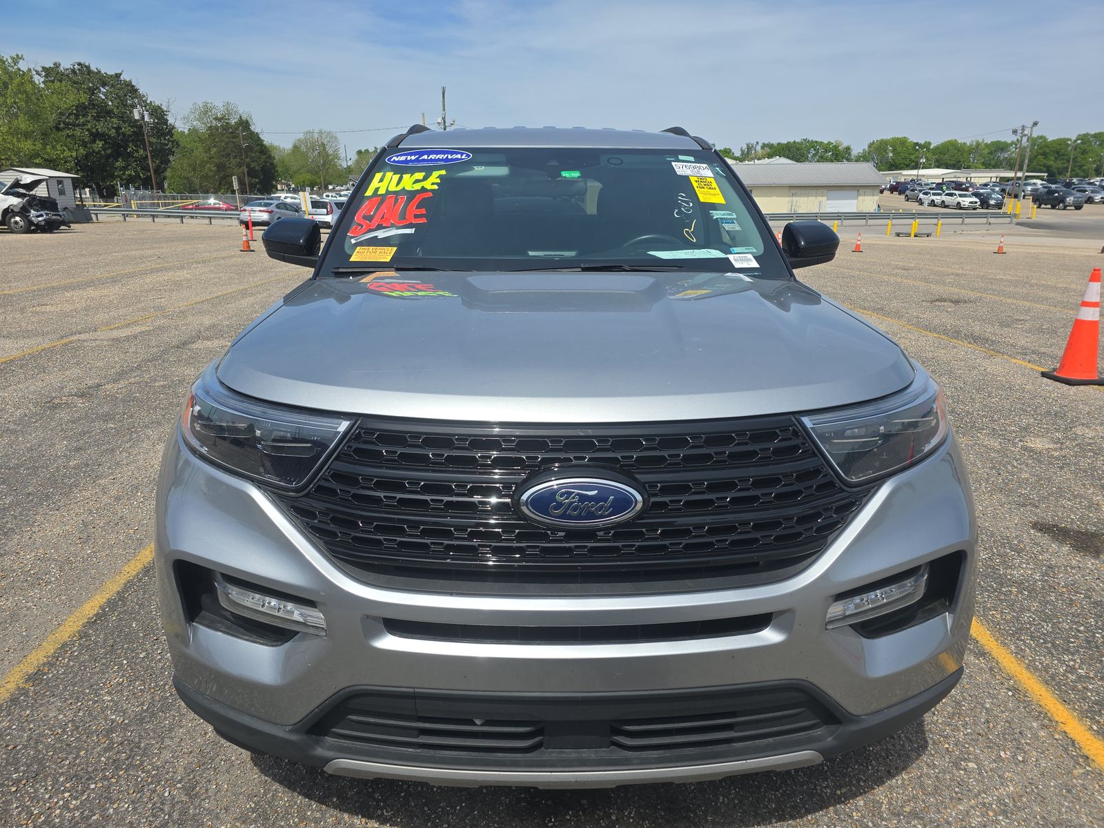FORD EXPLORER - 3