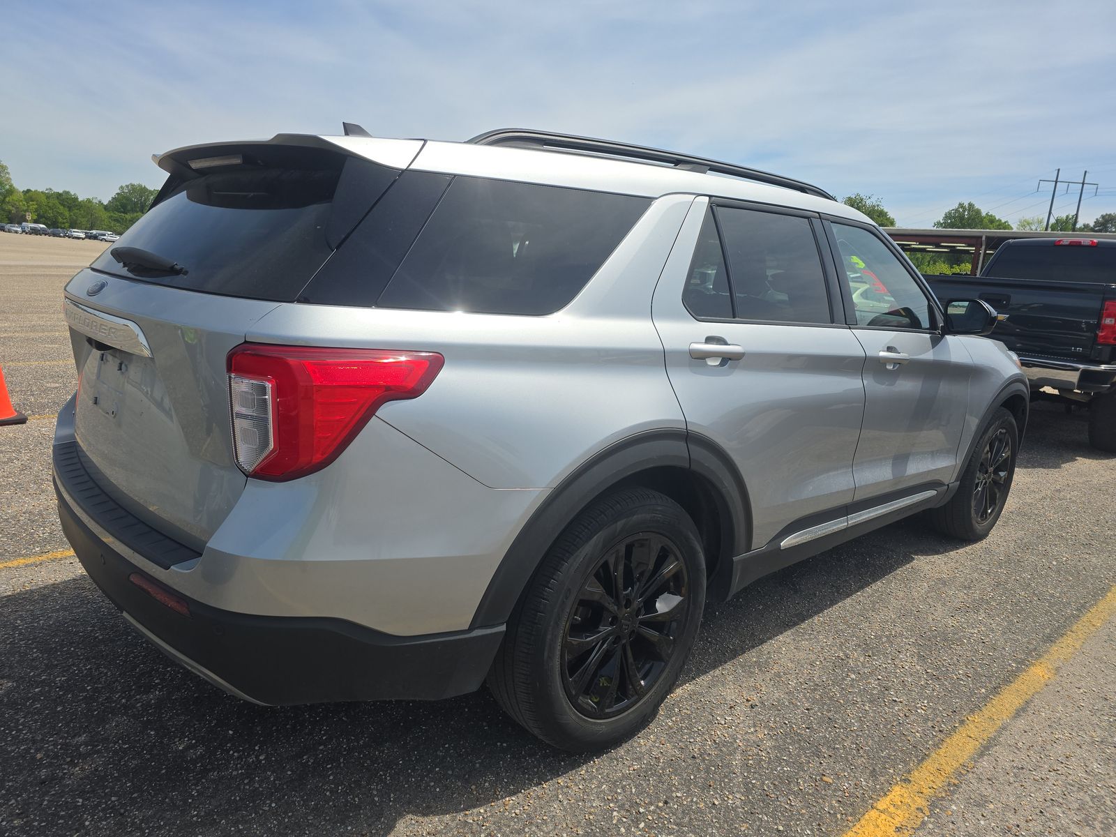 FORD EXPLORER - 5