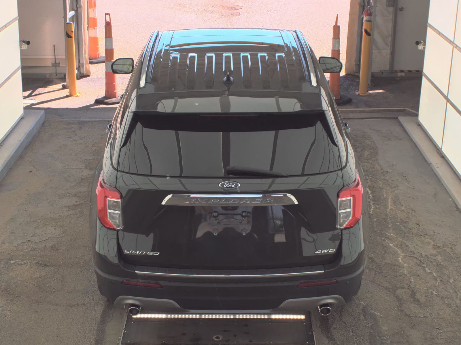 FORD EXPLORER - 7
