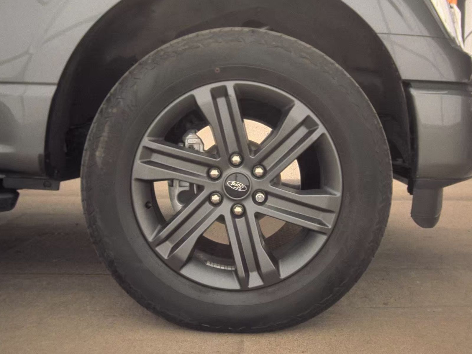 2023 Ford F-150 XLT AWD