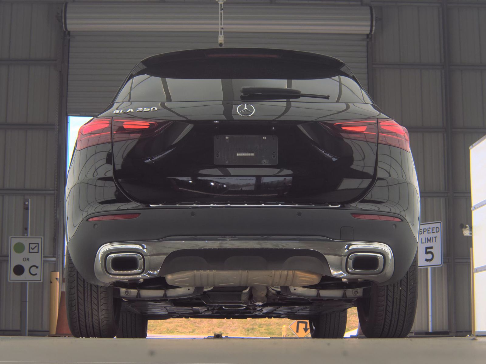 MERCEDES-BENZ GLA-CLASS - 8