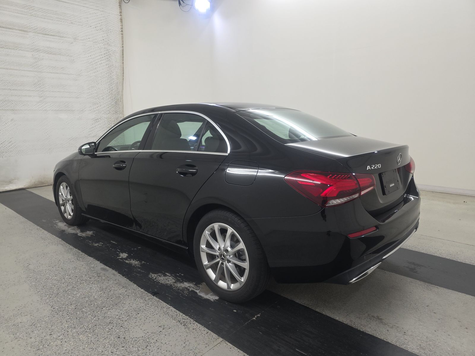 2021 Mercedes-Benz A-Class A 220 FWD