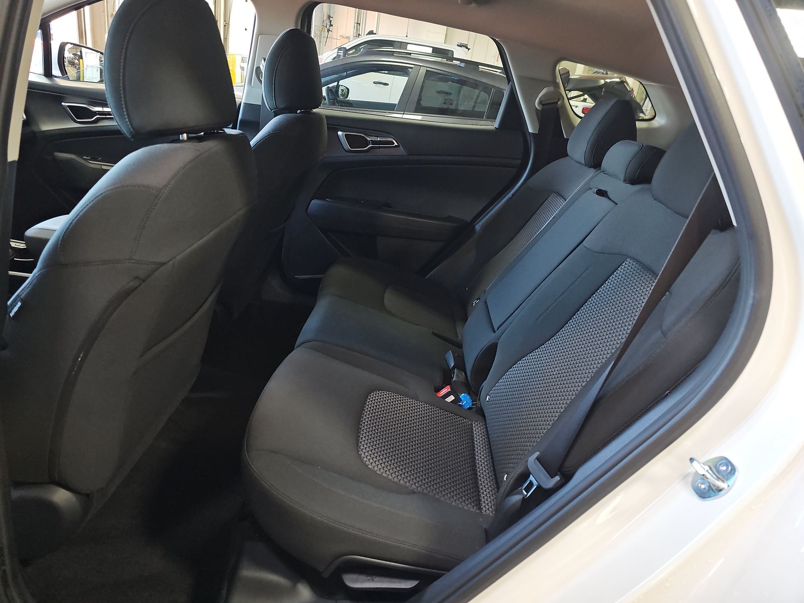 2025 Kia Sportage LX AWD