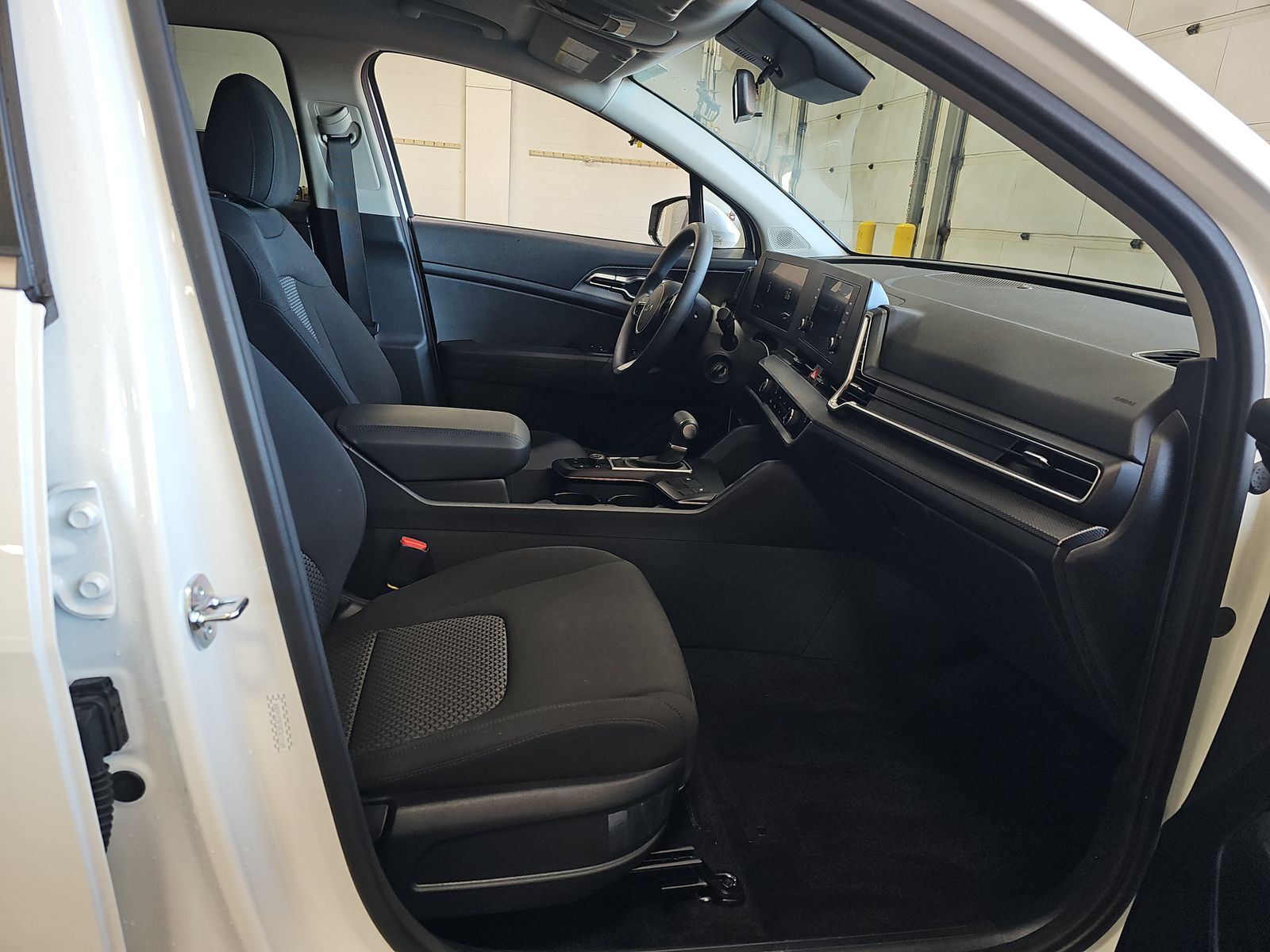 2025 Kia Sportage LX AWD
