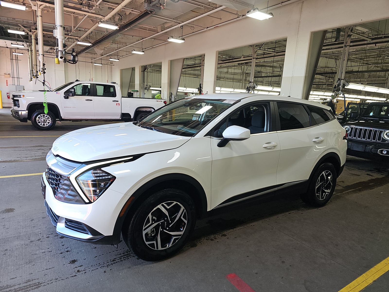 2025 Kia Sportage LX AWD