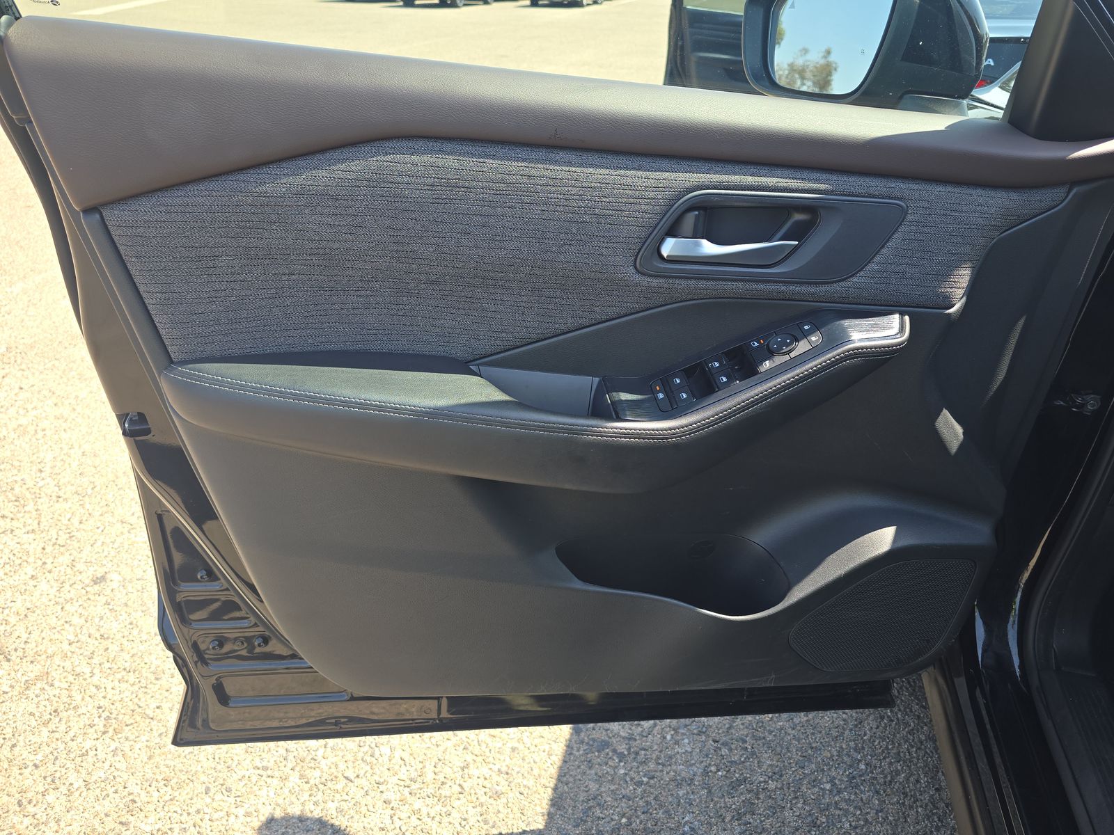 2022 Nissan Rogue SV FWD