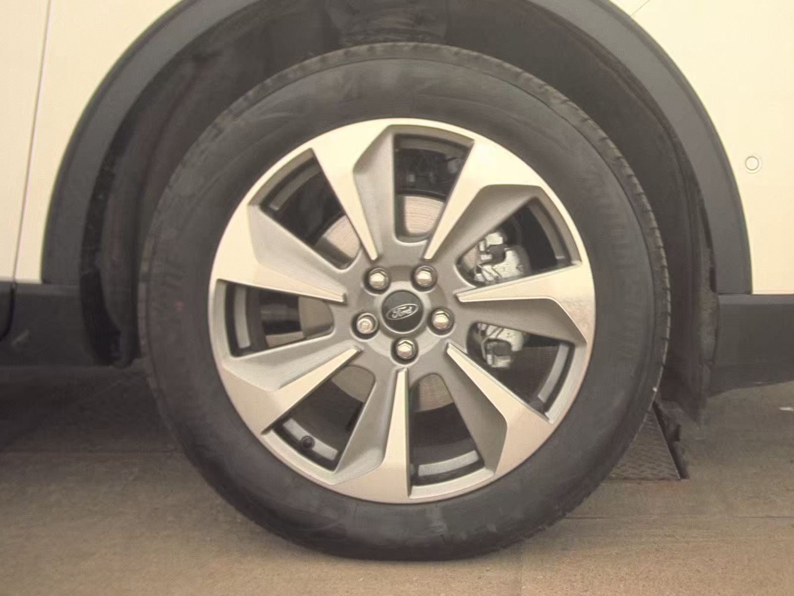 2024 Ford Escape Platinum AWD