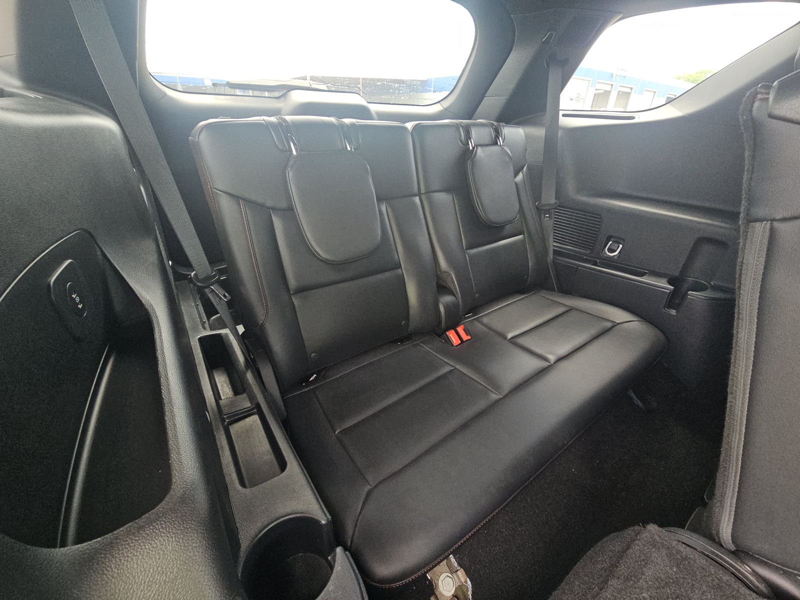 2025 Ford Explorer ST-Line AWD