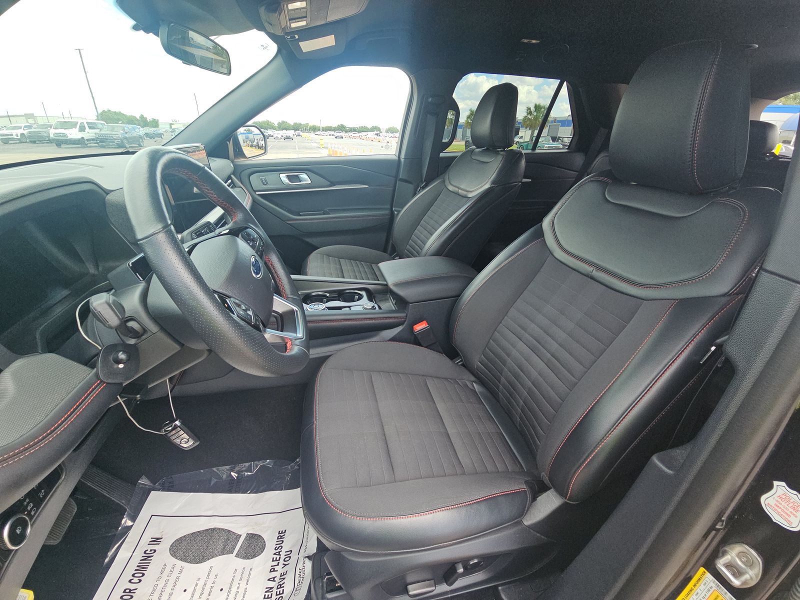 2025 Ford Explorer ST-Line AWD