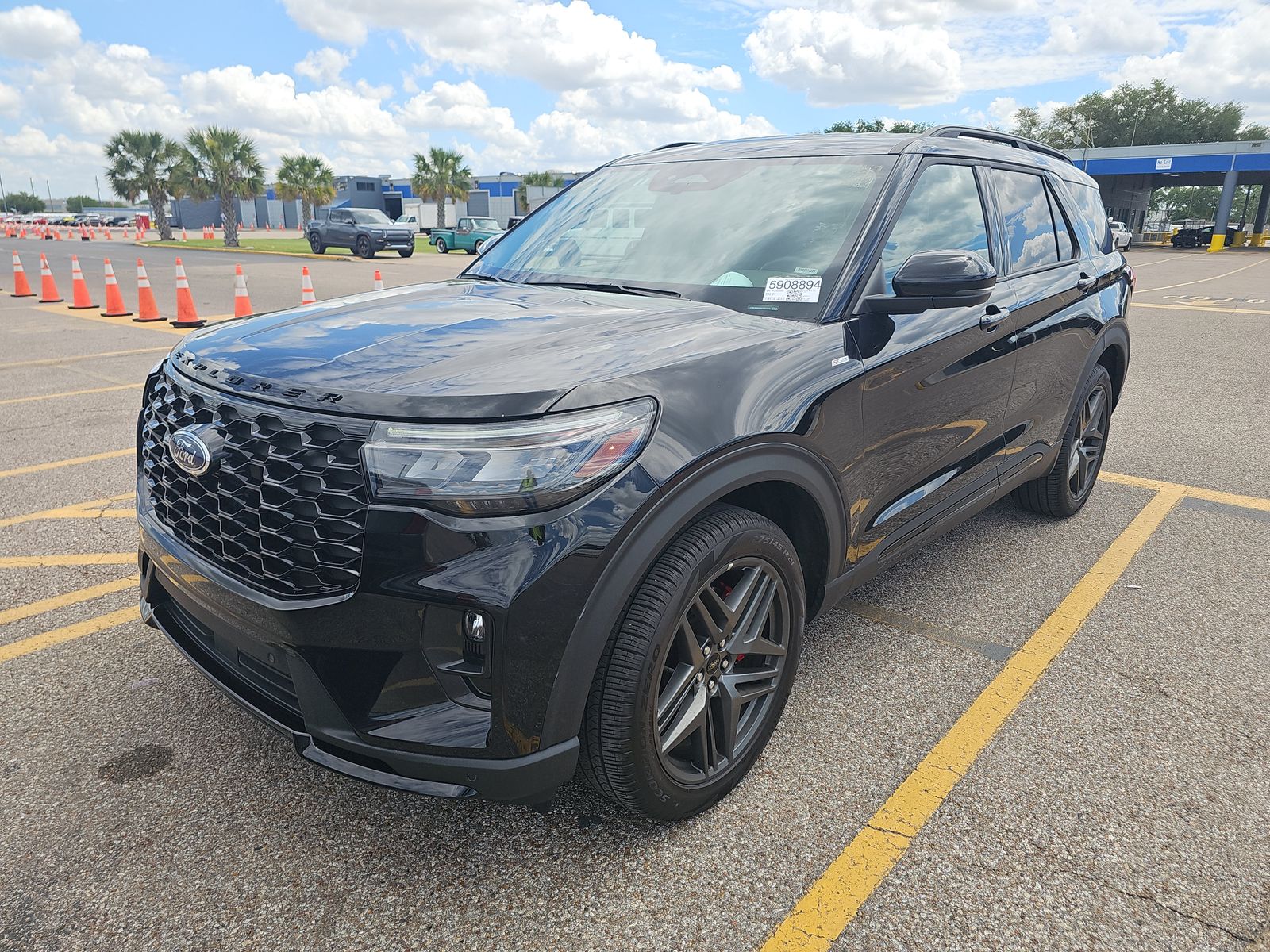 2025 Ford Explorer ST-Line AWD