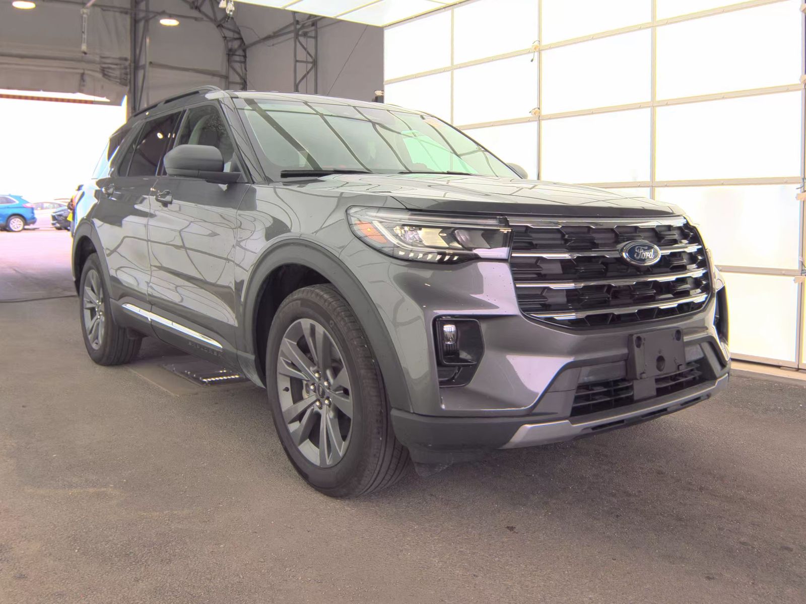 FORD EXPLORER - 5