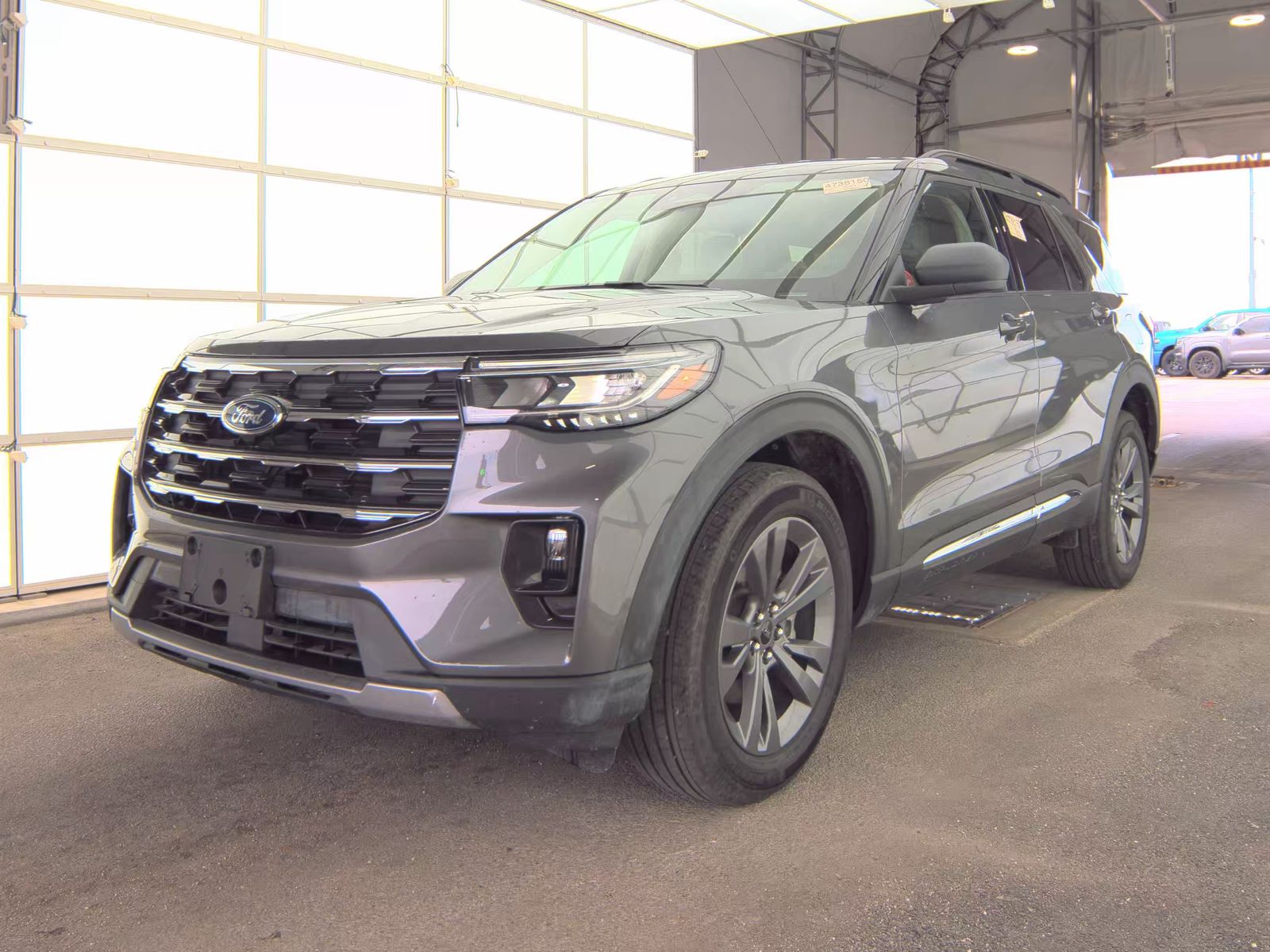 FORD EXPLORER - 1