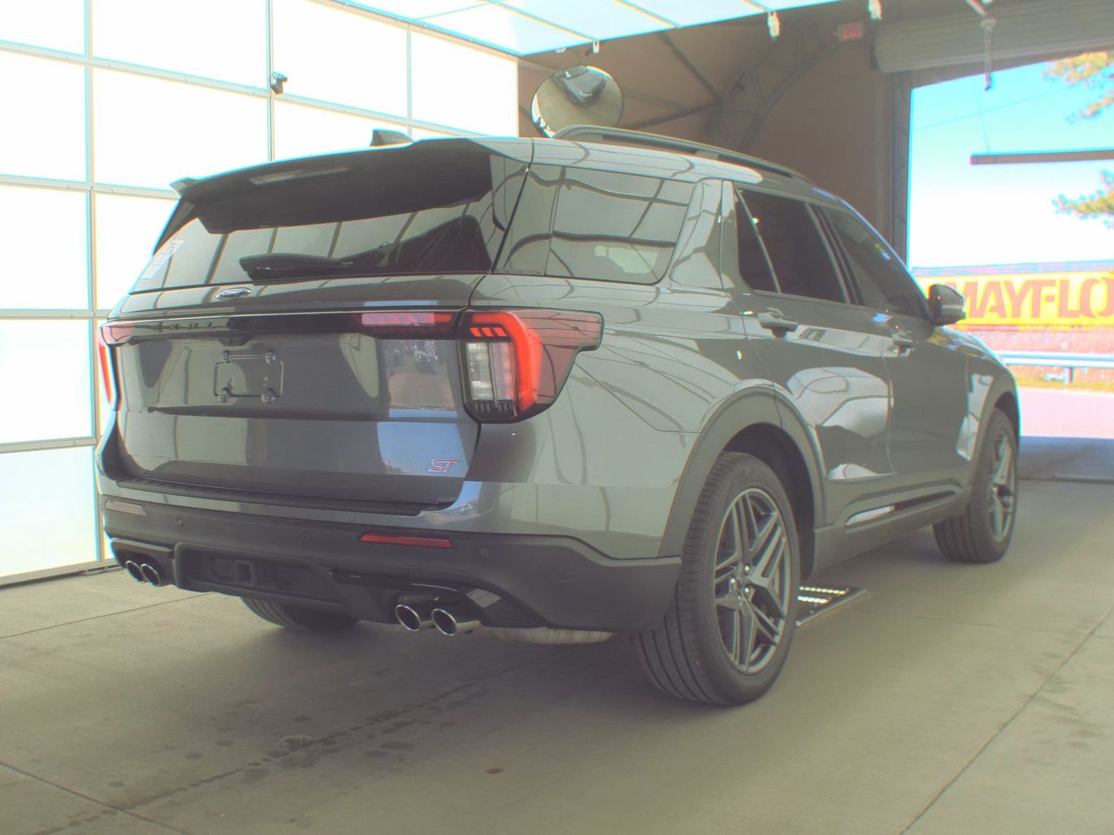 2025 Ford Explorer ST AWD