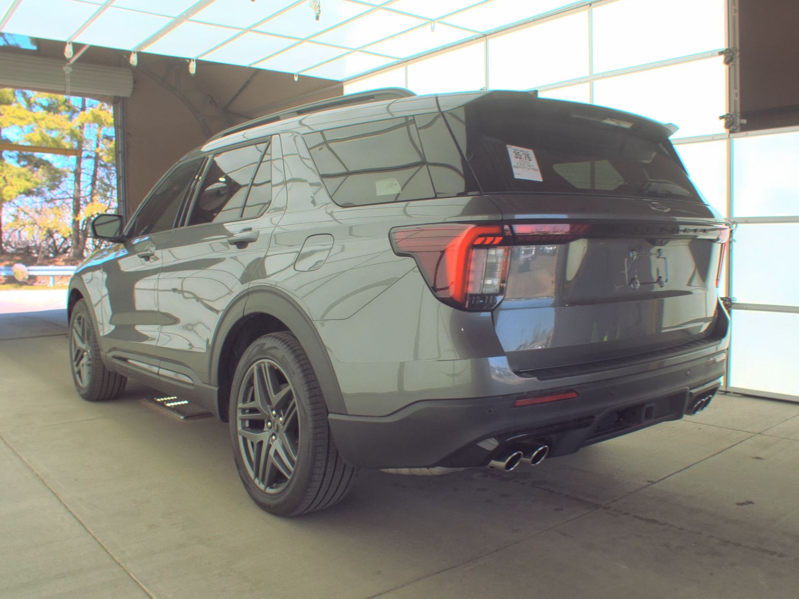 2025 Ford Explorer ST AWD