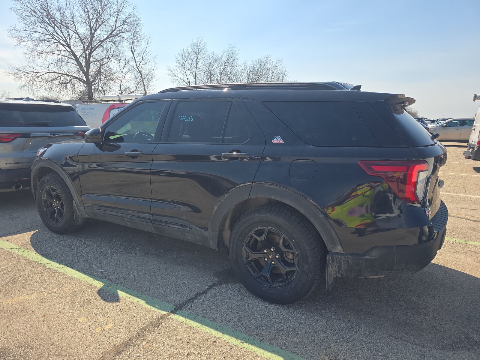 FORD EXPLORER - 7