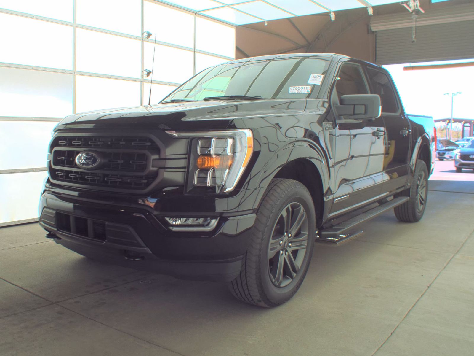 2023 Ford F-150 Hybrid XLT AWD