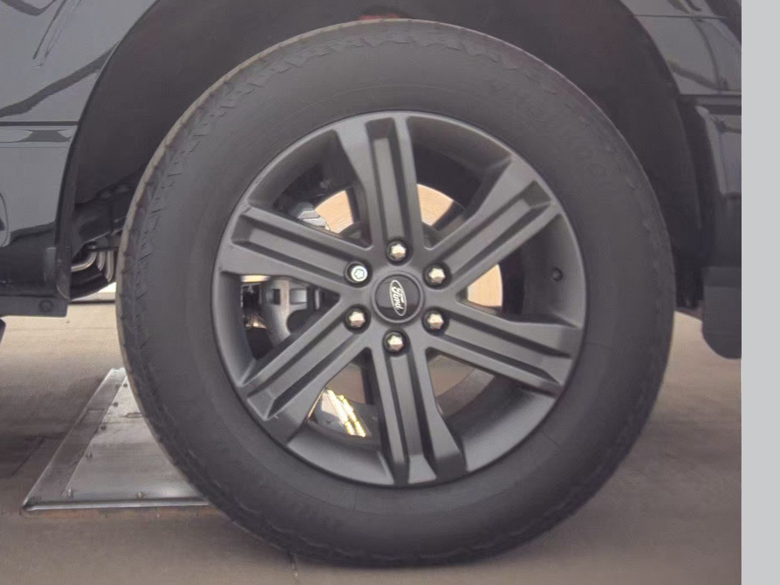 2023 Ford F-150 Hybrid XLT AWD