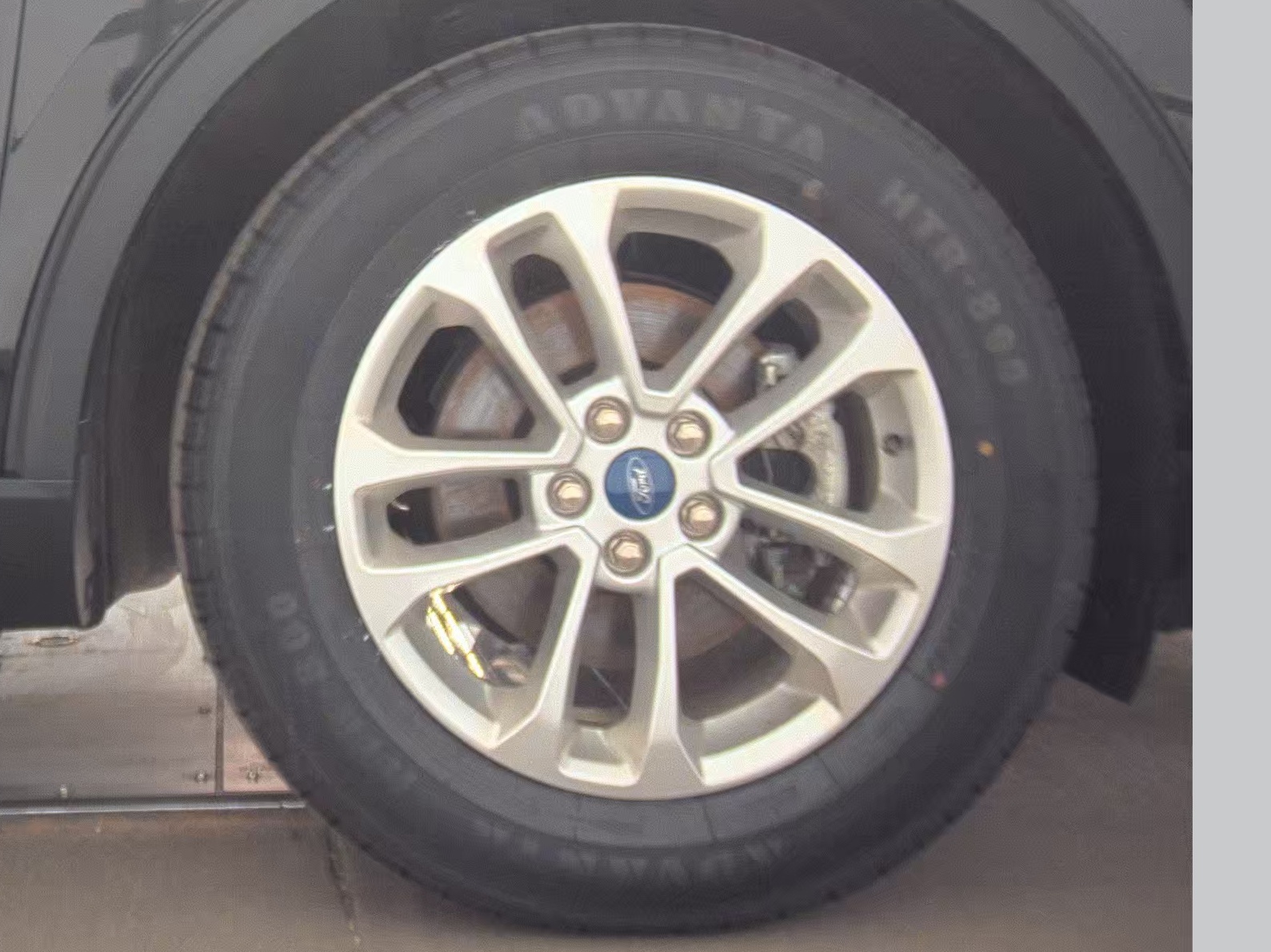 2022 Ford Escape SE FWD