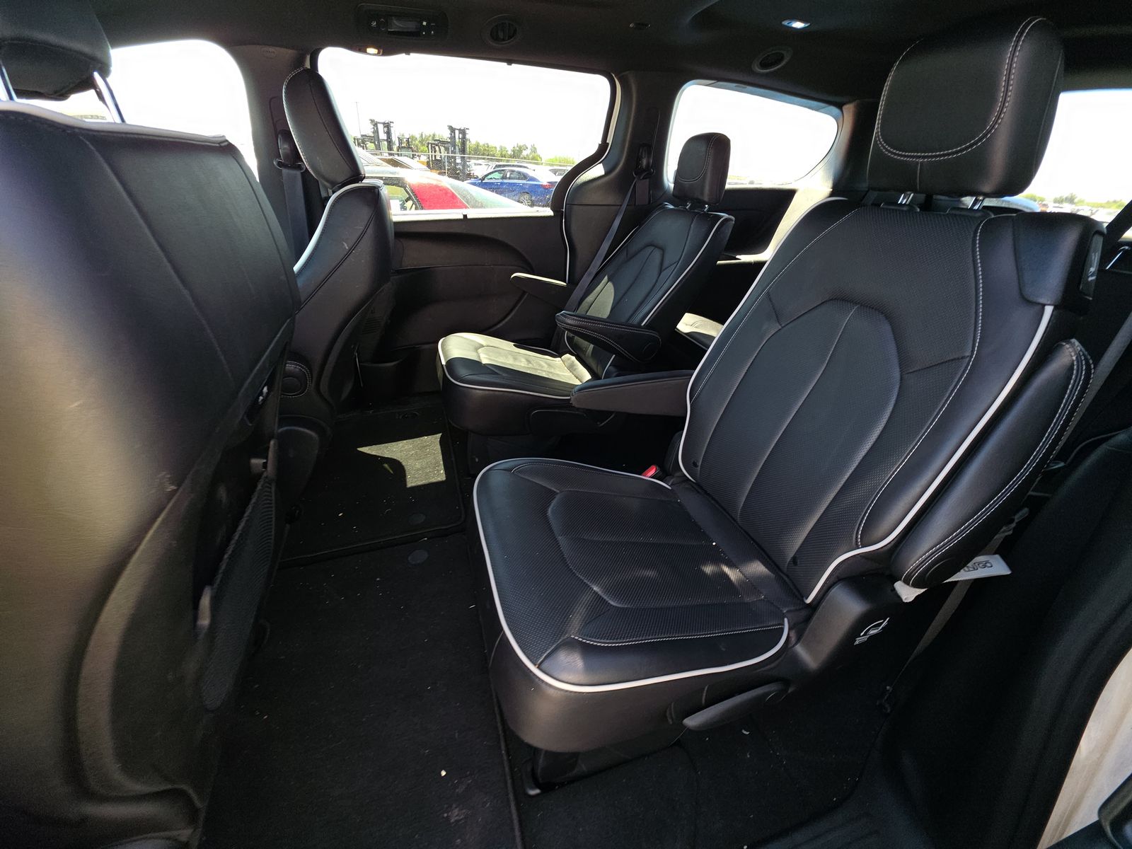 2026 Chrysler Pacifica Limited AWD