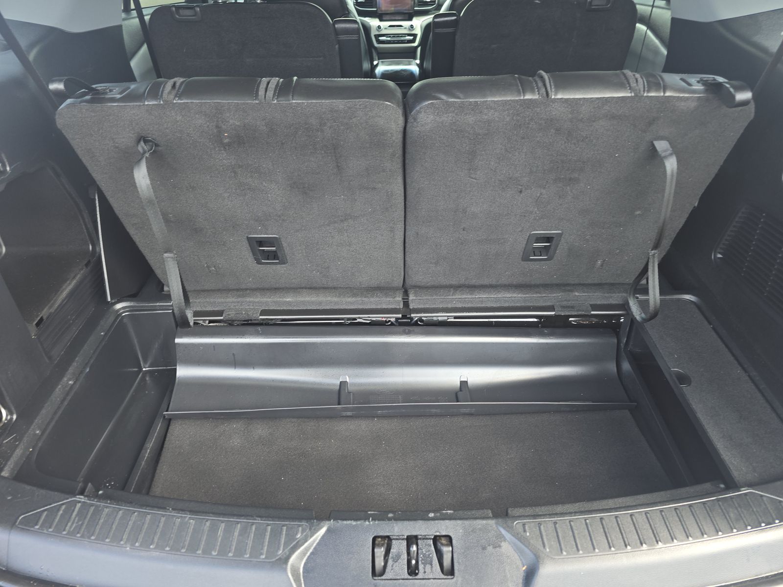 2023 Ford Explorer XLT FWD