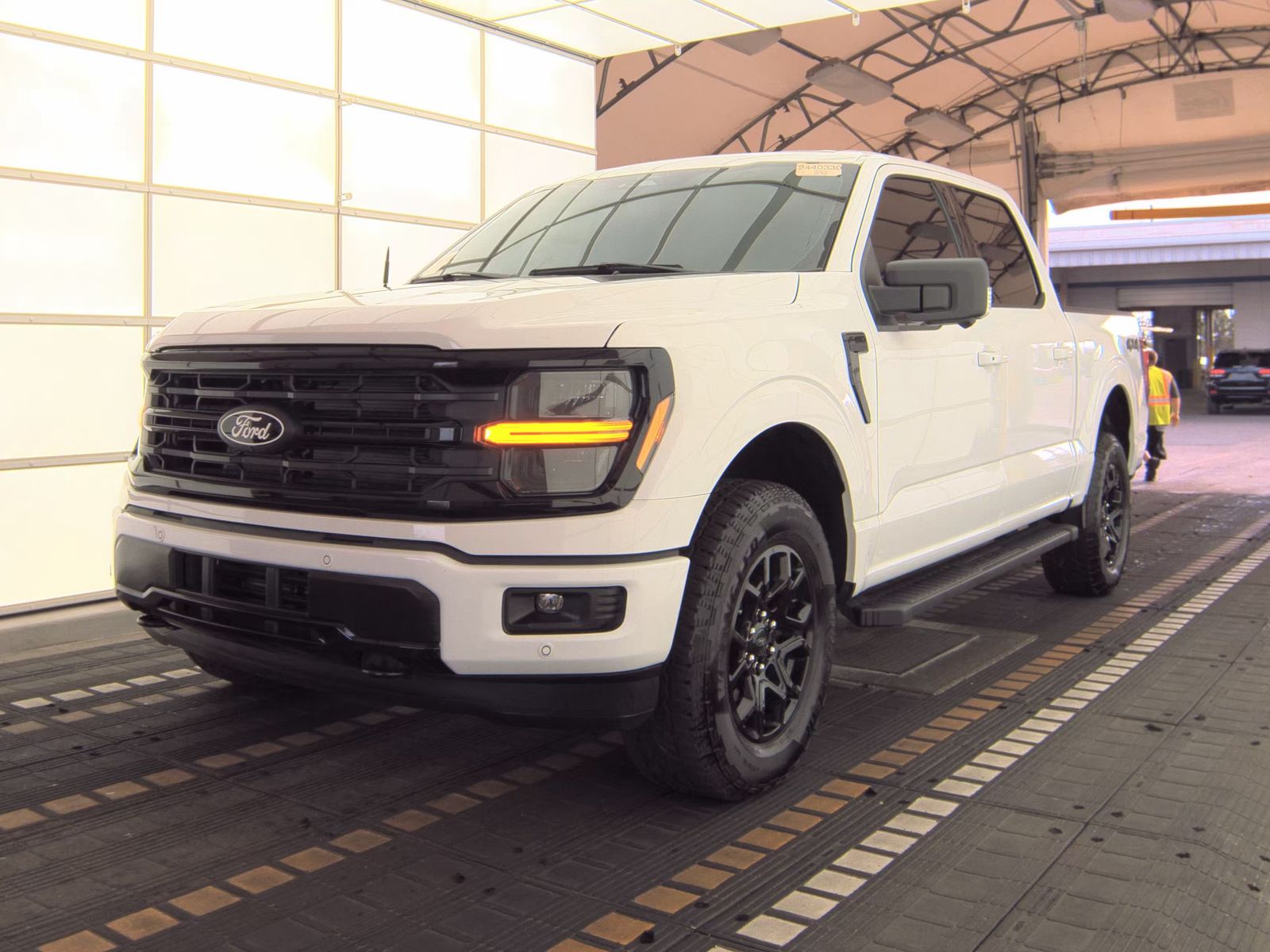 2024 Ford F-150 XLT AWD
