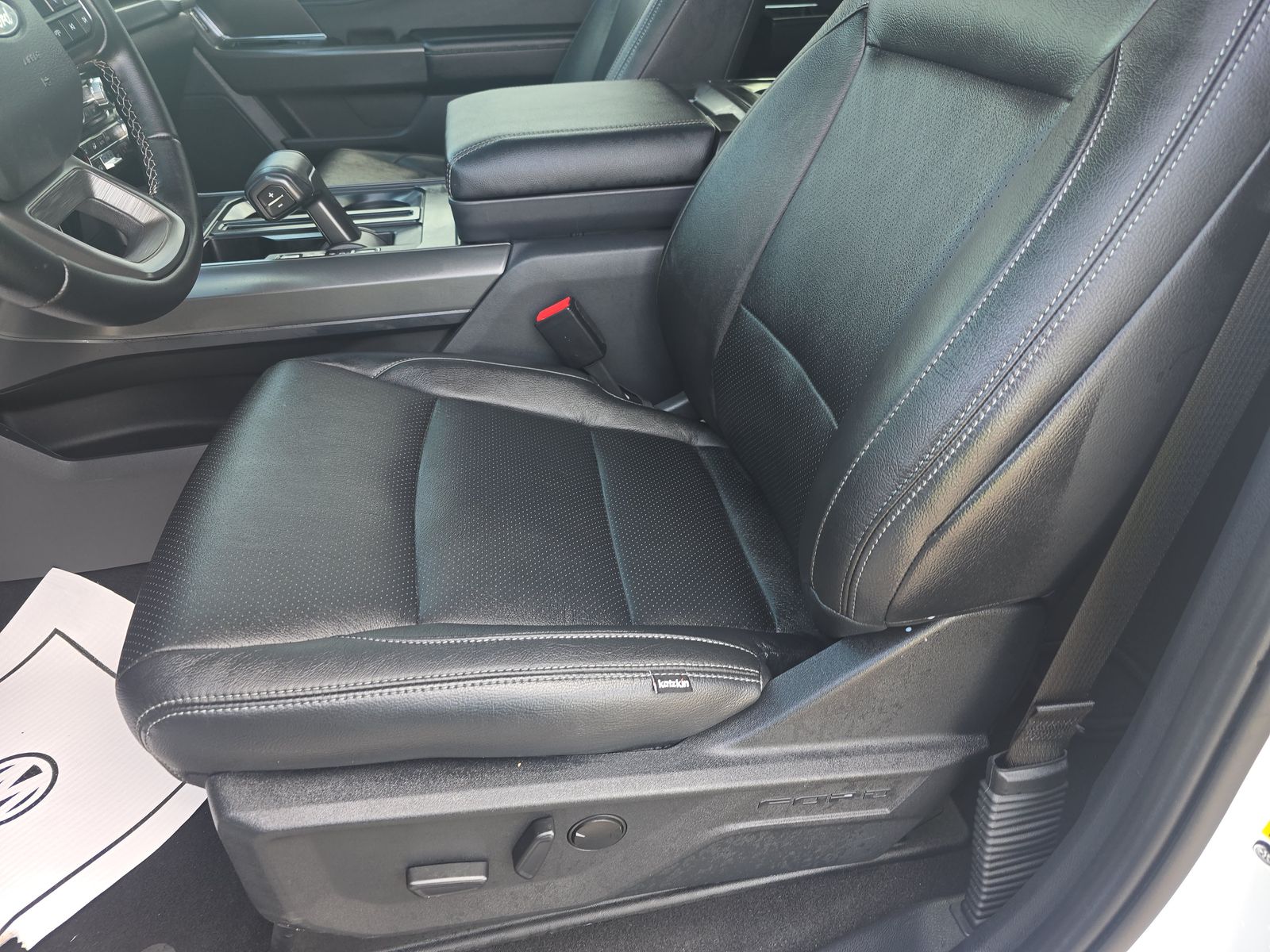 2024 Ford F-150 XLT AWD