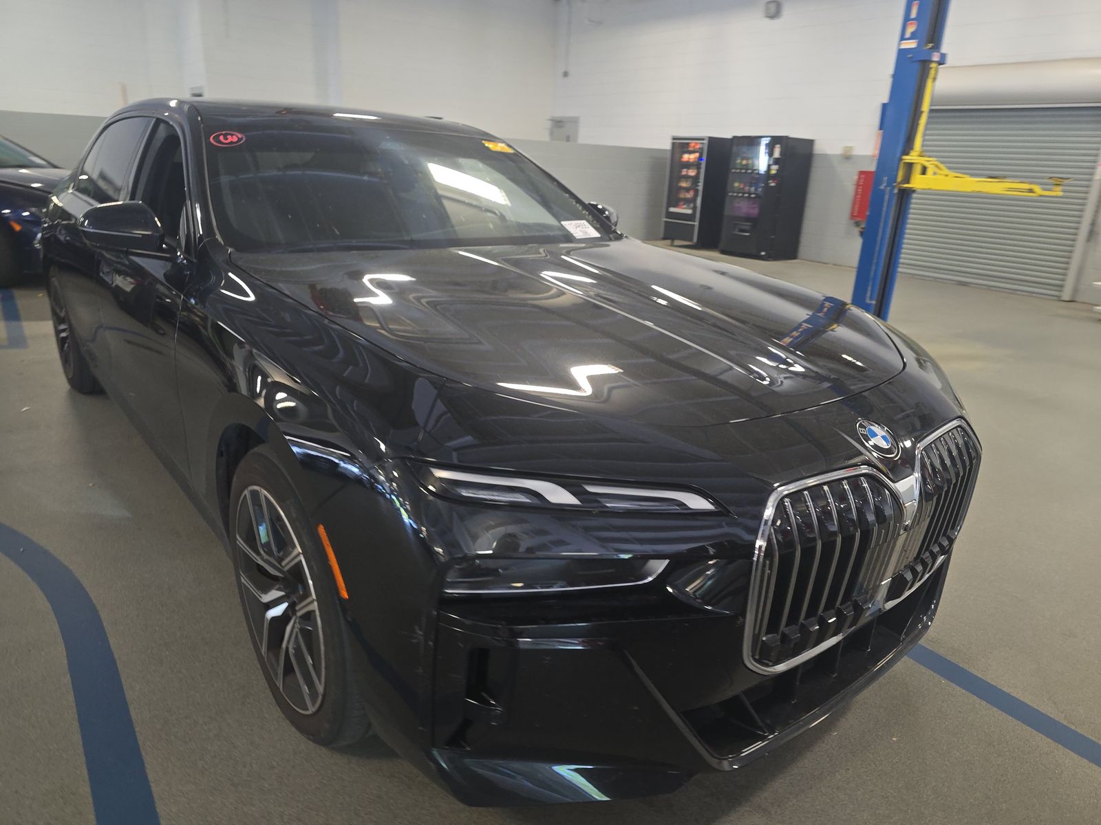 2025 BMW 7 Series 740i xDrive AWD