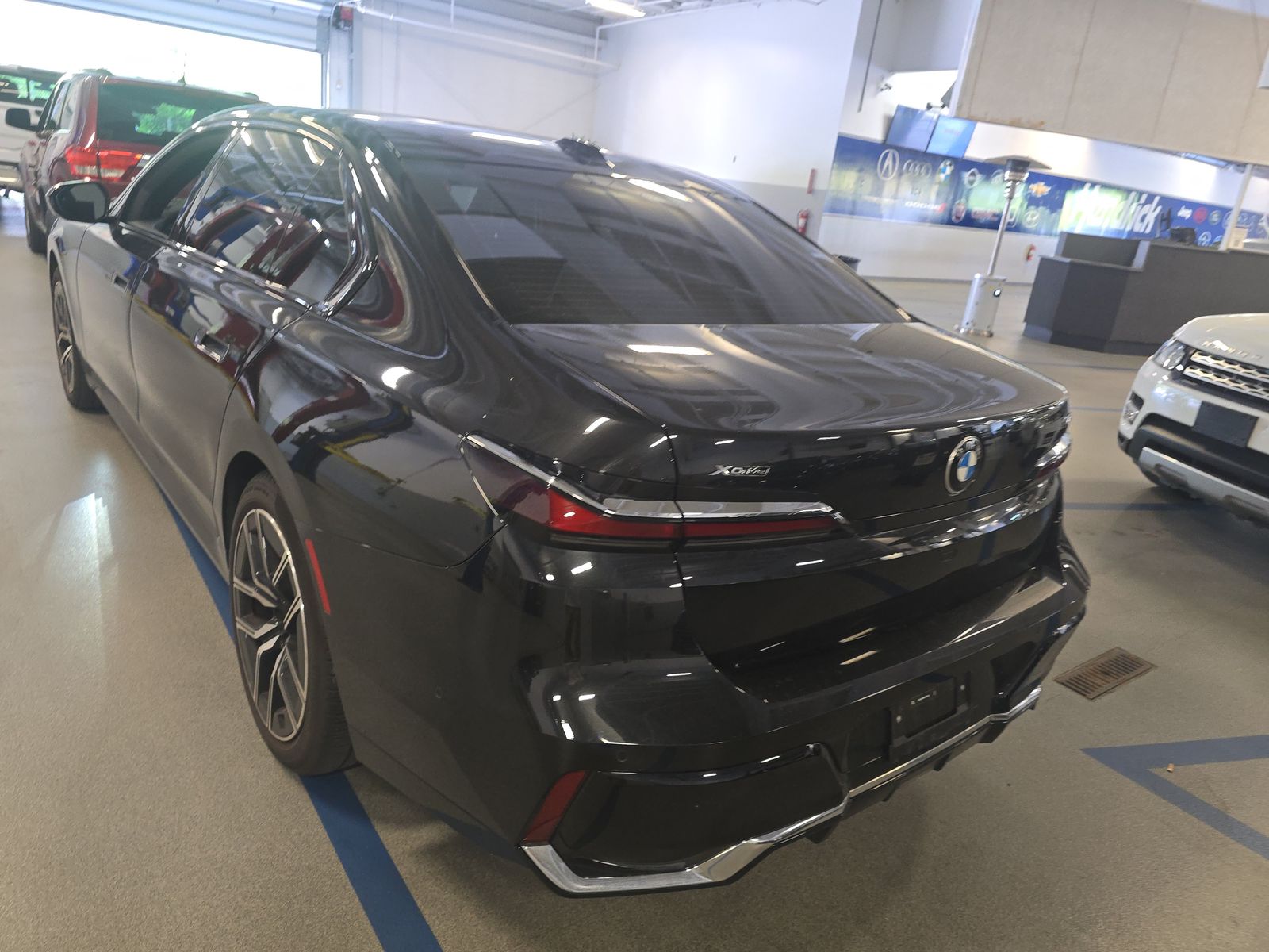 2025 BMW 7 Series 740i xDrive AWD