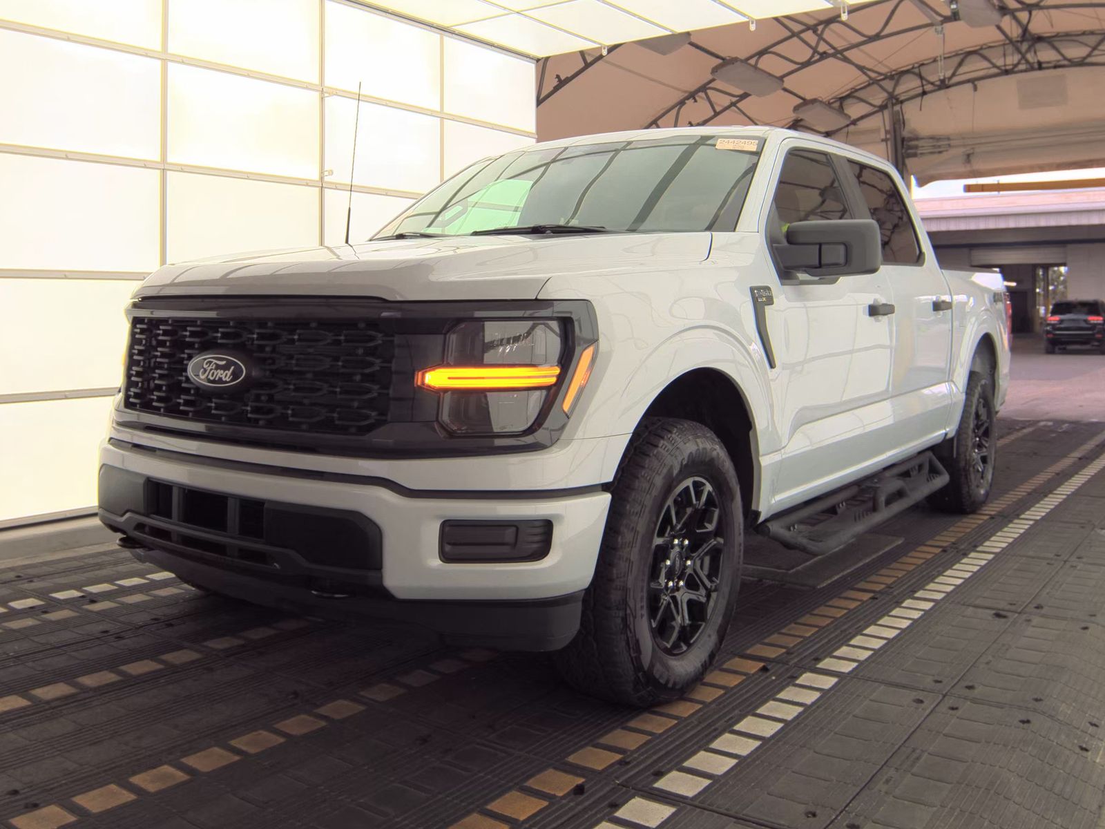 2025 Ford F-150 STX AWD