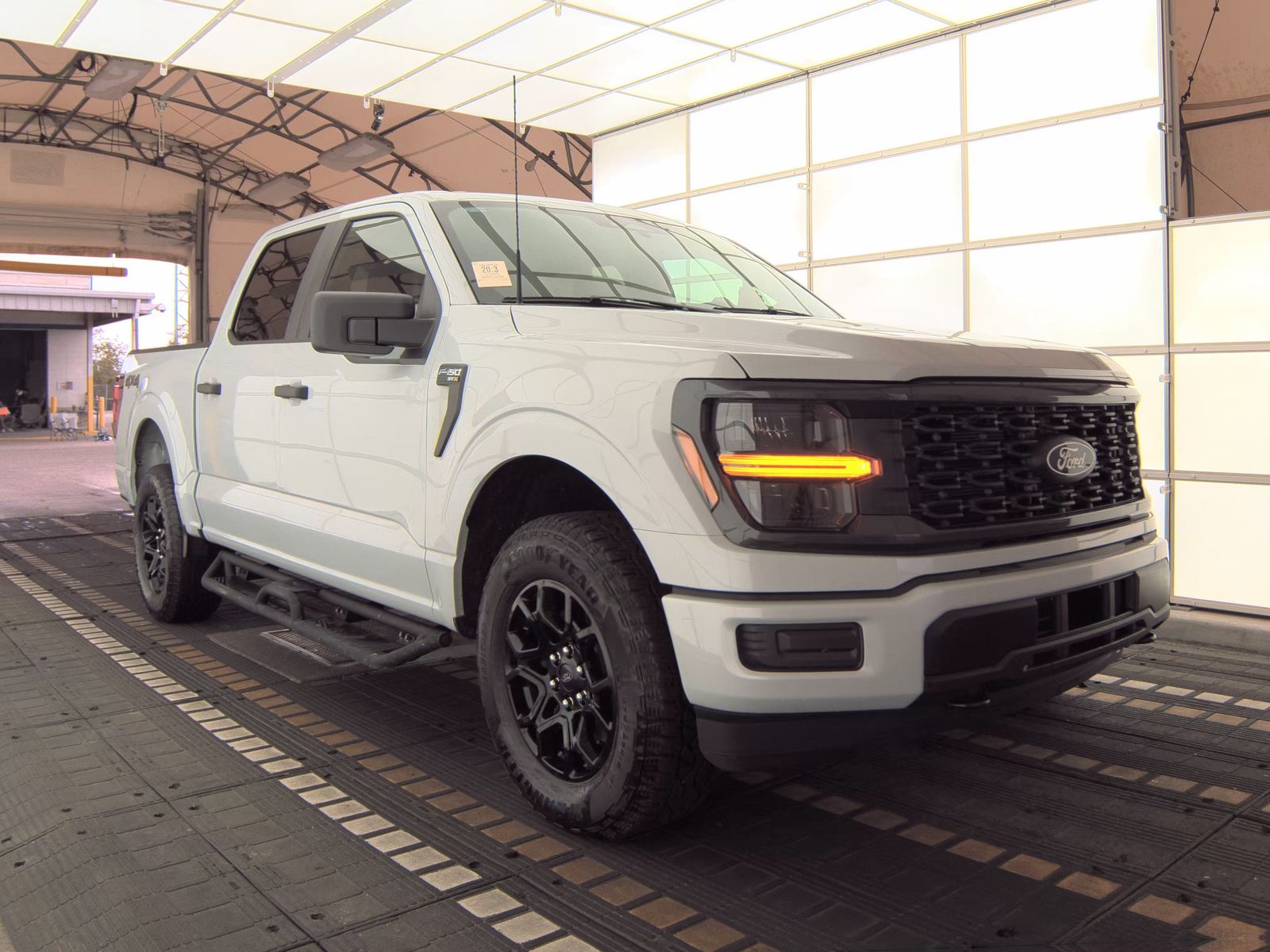 2025 Ford F-150 STX AWD