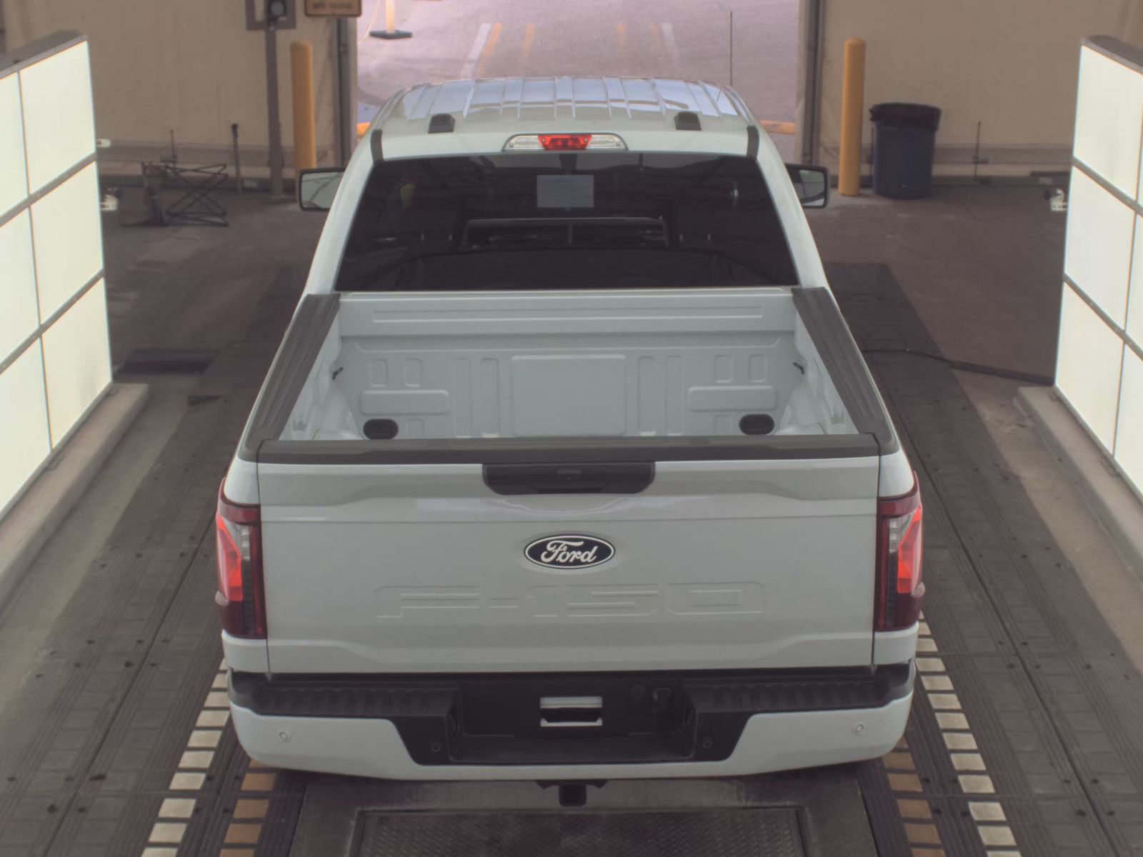 2025 Ford F-150 STX AWD