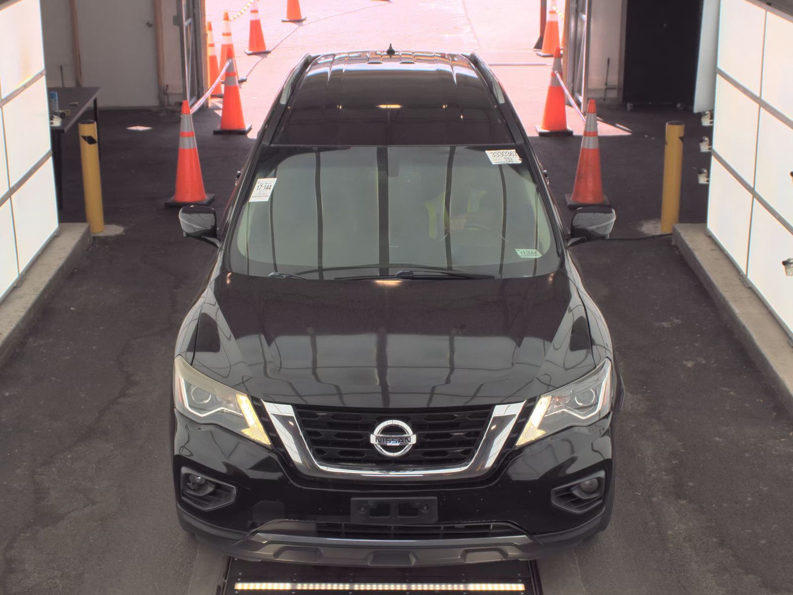 2017 Nissan Pathfinder SL FWD