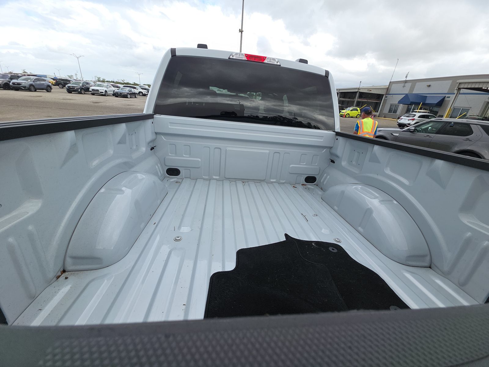 2025 Ford F-150 STX AWD