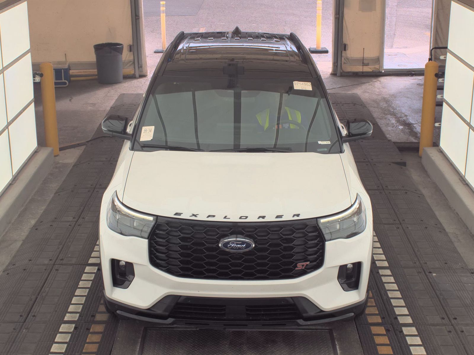 2025 Ford Explorer ST AWD